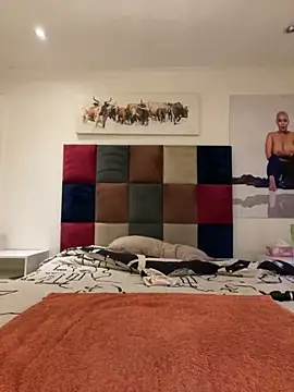 sexyTHANDO online show from October 19, 2025, 8:20 pm