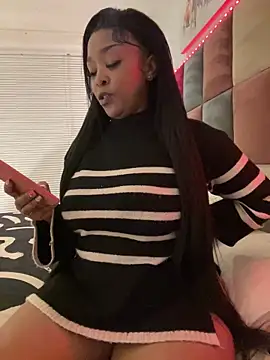 sexyTHANDO online show from May 13, 2026, 7:55 pm