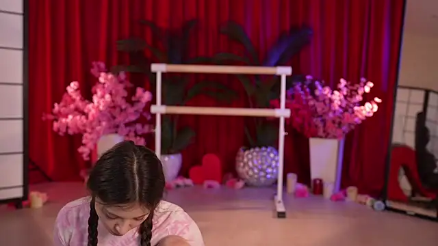 KittyCaitlin online show from March 22, 2025, 7:53 pm