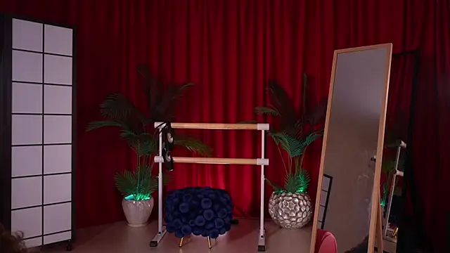 KittyCaitlin online show from November 22, 2025, 12:20 am