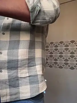 Spicy aryan online show from January 27, 2025, 8:18 am