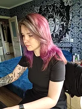 LazyTanukii online show from June 17, 2026, 6:38 am