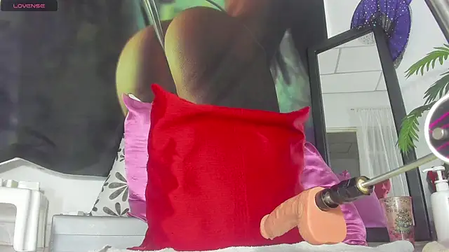 marie69storm online show from April 14, 2026, 11:27 am