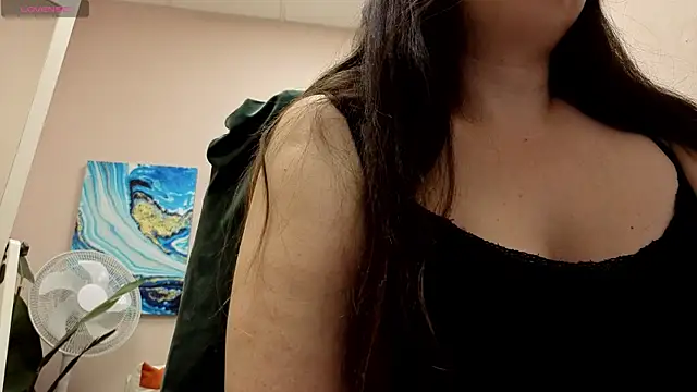 BattyMoll online show from November 2, 2025, 3:36 pm