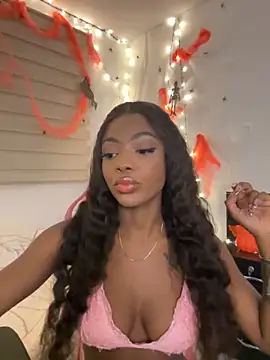 Vane Rossee online show from October 3, 2025, 11:35 pm