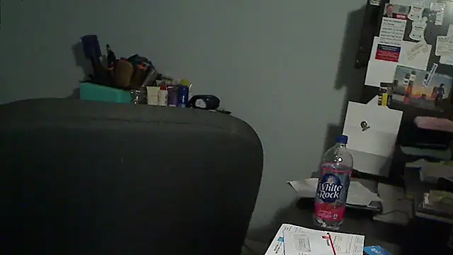 Snapshot of XTRAHORNYONE chatting on September 13, 2025, 12:43 am XTRAHORNYONE online show from September 13, 2025, 12:43 am