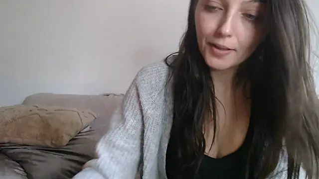 Katze22 online show from December 15, 2024, 12:38 pm