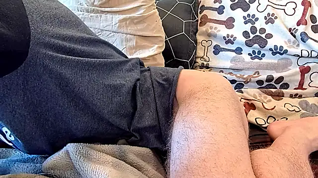 pyrowuff online show from January 5, 2025, 6:35 pm