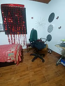 Snapshot of sharom_smith1 chatting on February 28, 2025, 7:05 am sharom smith1 online show from February 28, 2025, 7:05 am