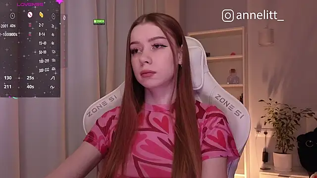 Annelitt online show from December 17, 2024, 7:48 pm