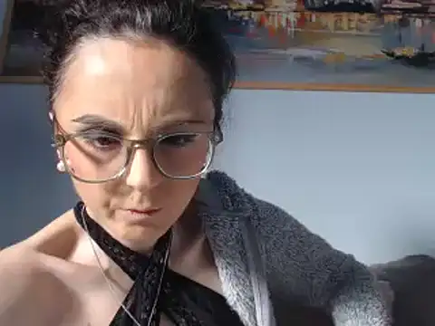 Snapshot of cleophee chatting on February 14, 2025, 10:28 am cleophee online show from February 14, 2025, 10:28 am