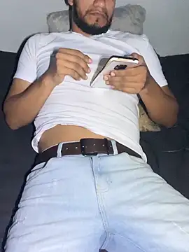 Snapshot of Darkdickhard chatting on September 17, 2025, 4:14 am Darkdickhard online show from September 17, 2025, 4:14 am