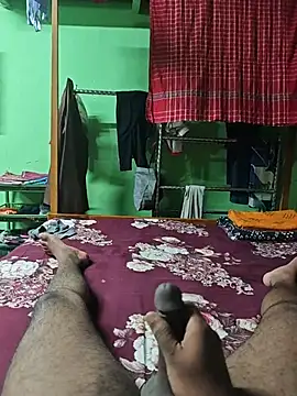 hotsexloves online show from July 16, 2026, 5:41 pm