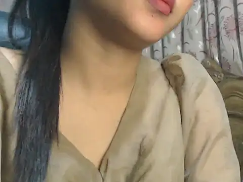 NancyRuvi online show from December 22, 2024, 4:17 pm