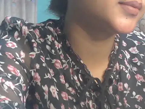 Snapshot of NancyRuvi chatting on February 2, 2026, 3:44 pm NancyRuvi online show from February 2, 2026, 3:44 pm