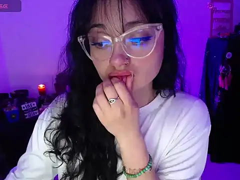 Alexa-Sweet69 online show from December 12, 2024, 3:32 am