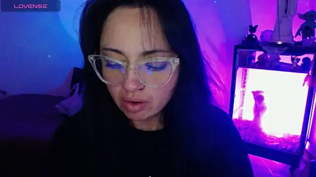 Snapshot of Alexa-Sweet69 chatting on September 13, 2025, 7:46 pm Alexa-Sweet69 online show from September 13, 2025, 7:46 pm