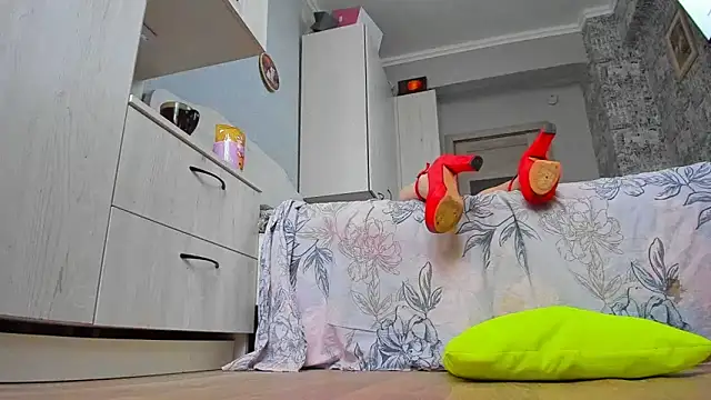 DUSSY PUSSY online show from November 11, 2025, 4:23 am