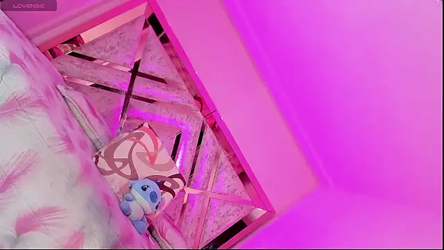 anapuala sexxx online show from March 5, 2026, 7:26 am