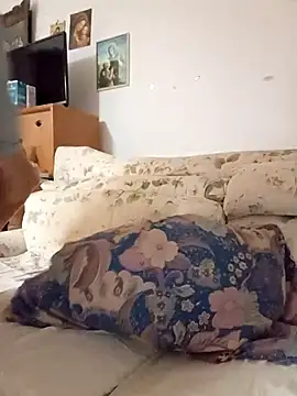 sexcampene online show from November 18, 2025, 5:06 pm