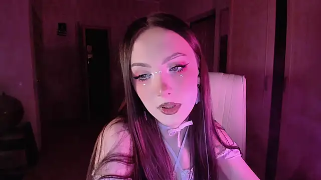 Alice  Aris online show from October 5, 2025, 6:50 pm