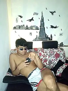 Snapshot of pinedasex777 chatting on March 6, 2025, 2:19 am pinedasex777 online show from March 6, 2025, 2:19 am