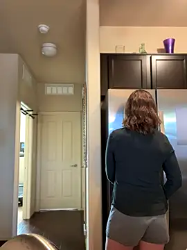 MaiseKnox online show from October 23, 2025, 10:41 pm