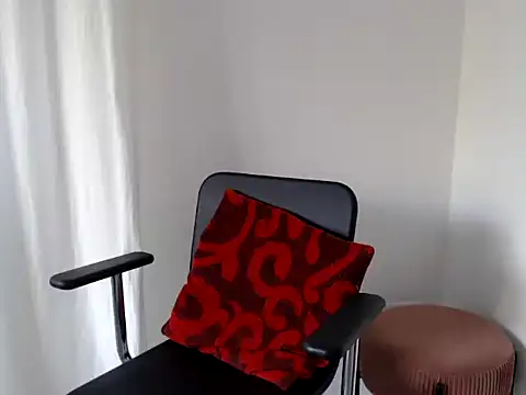 Snapshot of LadyJoanX chatting on September 14, 2025, 4:06 pm LadyJoanX online show from September 14, 2025, 4:06 pm