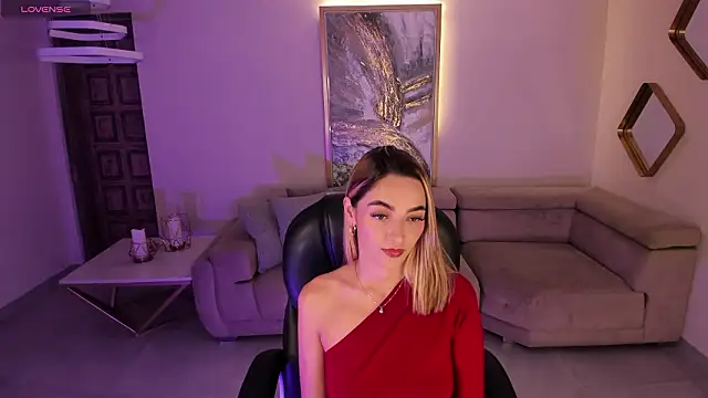 MelissaMoore  online show from February 24, 2026, 2:31 am