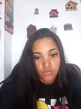 shayna all online show from February 14, 2025, 5:57 pm