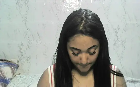 shayna all online show from March 4, 2025, 2:49 am