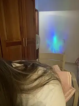 Miss valeriaa online show from March 20, 2025, 2:32 pm