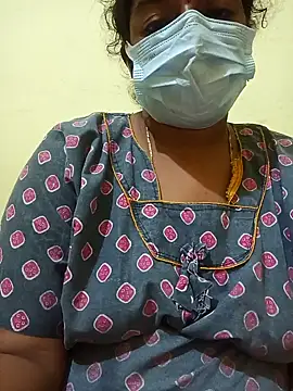 teddy-143 online show from November 11, 2025, 5:02 pm