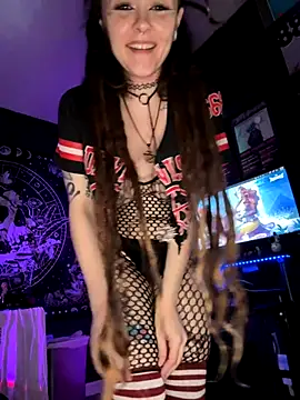 BlaizeyBBy online show from December 21, 2025, 9:49 am