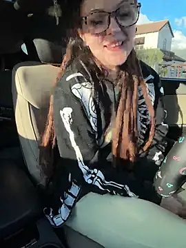 BlaizeyBBy online show from January 6, 2026, 11:51 pm