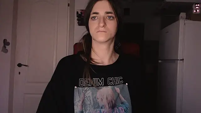 simyhvn online show from March 30, 2026, 4:02 am