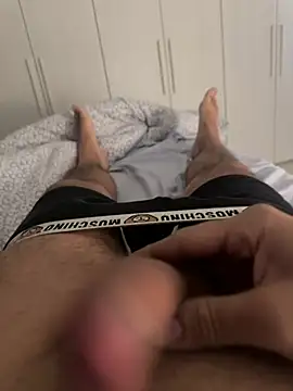 luca0400 online show from March 5, 2026, 10:00 am