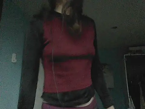 SexyRach75 online show from December 3, 2025, 4:05 pm