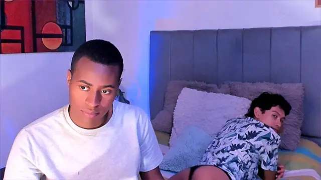 Snapshot of CrissBrownxxx chatting on October 10, 2025, 2:21 am CrissBrownxxx online show from October 10, 2025, 2:21 am