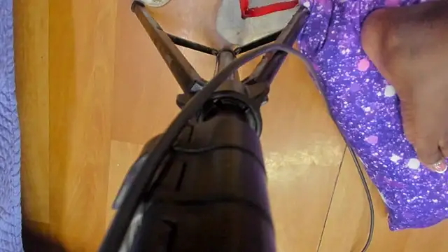 Snapshot of Angel_Avni chatting on April 15, 2026, 9:04 pm Angel Avni online show from April 15, 2026, 9:04 pm