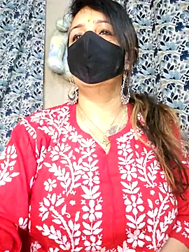 cute-tanvi online show from February 5, 2026, 12:59 am