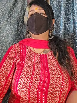 cute-tanvi online show from May 28, 2026, 1:25 am