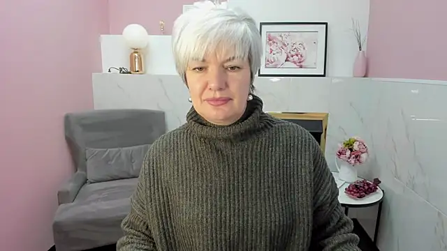 Snapshot of CarmenSoft chatting on December 15, 2024, 8:47 pm CarmenSoft online show from December 15, 2024, 8:47 pm
