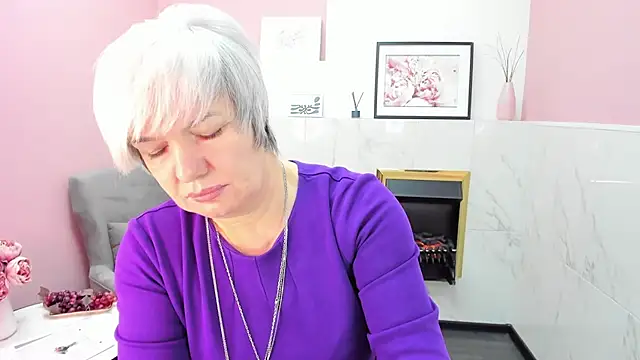 Snapshot of CarmenSoft chatting on January 28, 2025, 8:36 pm CarmenSoft online show from January 28, 2025, 8:36 pm
