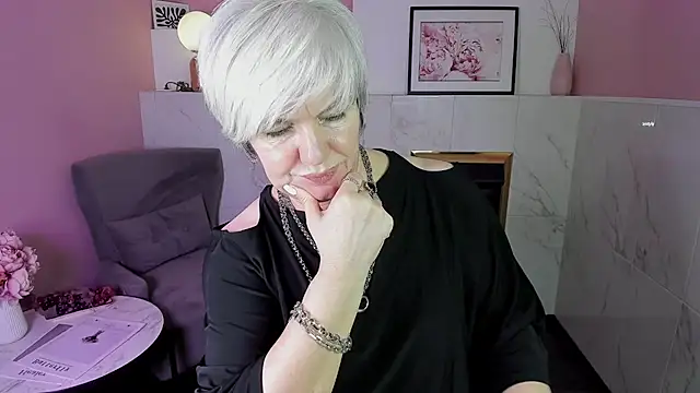 Snapshot of CarmenSoft chatting on January 29, 2025, 11:25 pm CarmenSoft online show from January 29, 2025, 11:25 pm