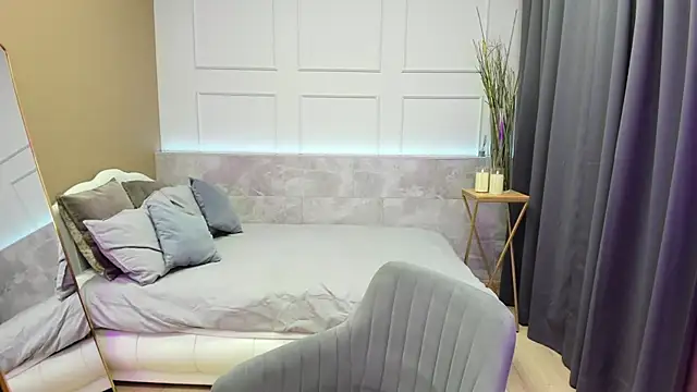 Snapshot of CarmenSoft chatting on February 23, 2025, 8:44 pm CarmenSoft online show from February 23, 2025, 8:44 pm