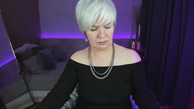 Snapshot of CarmenSoft chatting on March 11, 2025, 3:26 am CarmenSoft online show from March 11, 2025, 3:26 am