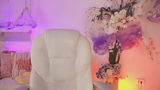 DalahiaRush online show from October 30, 2025, 7:03 pm