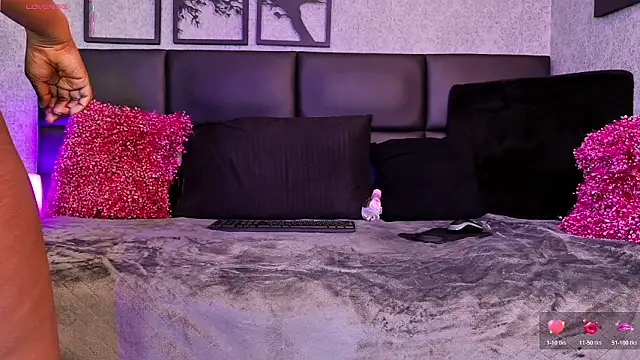 Daia Ashanti online show from March 24, 2026, 1:32 am