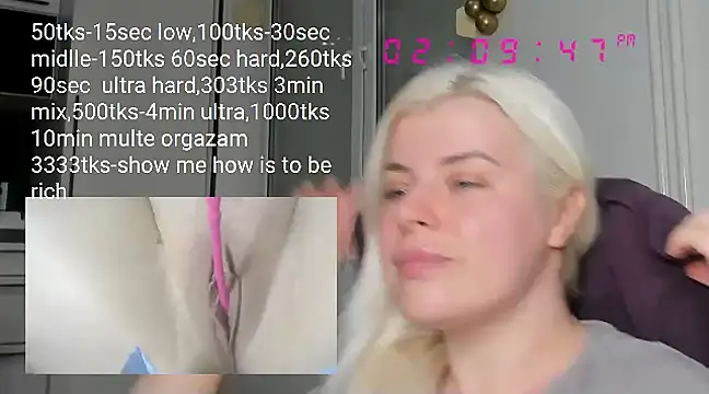 queenofthenighttt online show from March 10, 2025, 1:10 pm